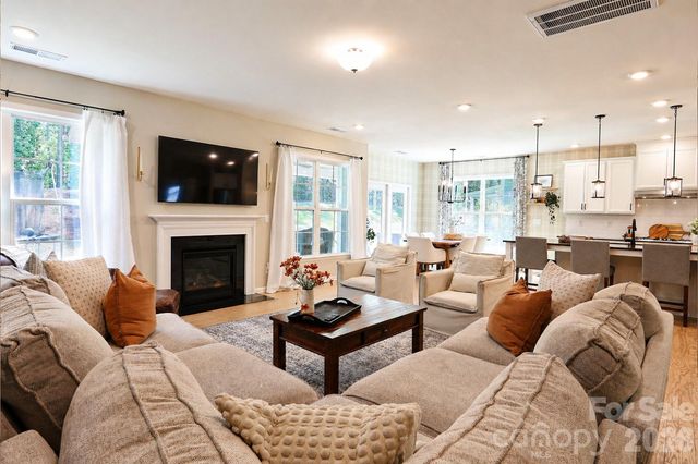 777 Yucatan Drive, Waxhaw, NC 28173
