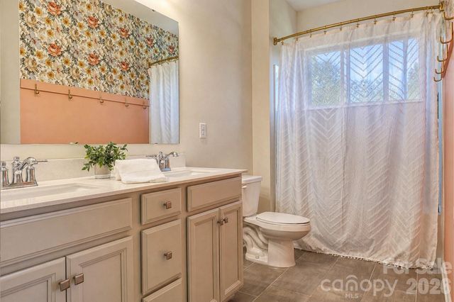 777 Yucatan Drive, Waxhaw, NC 28173