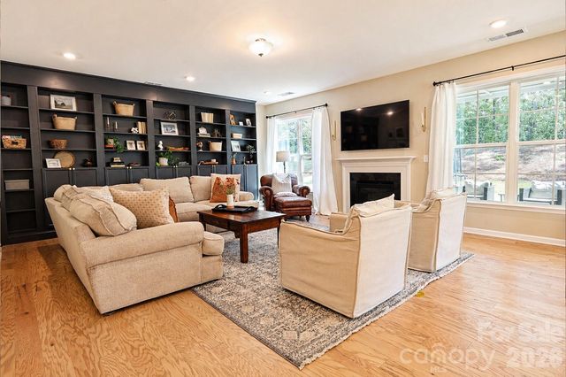 777 Yucatan Drive, Waxhaw, NC 28173