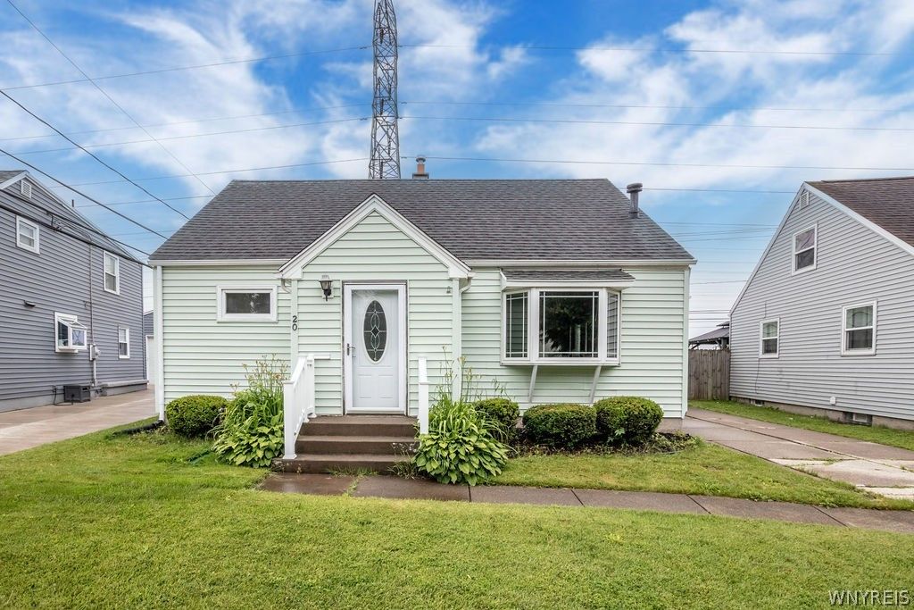 20 Nicholas Drive South, Tonawanda, NY 14150