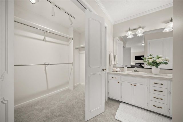 4816 S Helena St, Spokane, WA 99223