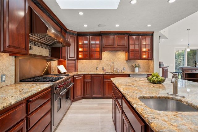 4816 S Helena St, Spokane, WA 99223