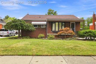2950 Edsel Street, Trenton, MI 48183