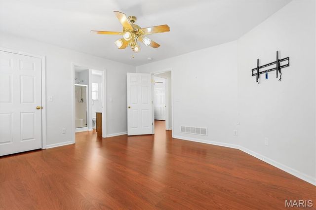 12 Quiet Meadow Court, St Peters, MO 63376