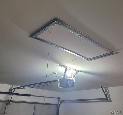 12 Quiet Meadow Court, St Peters, MO 63376