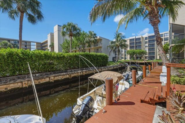16 Royal Palm Way 205, Boca Raton, FL 33432