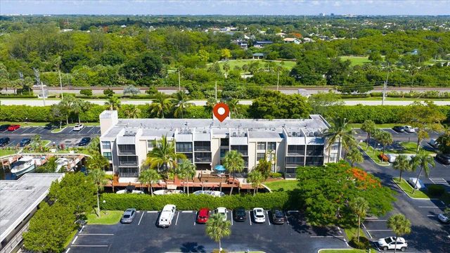 16 Royal Palm Way 205, Boca Raton, FL 33432
