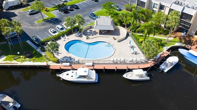 16 Royal Palm Way 205, Boca Raton, FL 33432
