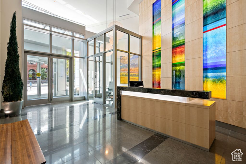 Image 25 of property listing at 35 E 100 S #807, Salt Lake City, UT 84111