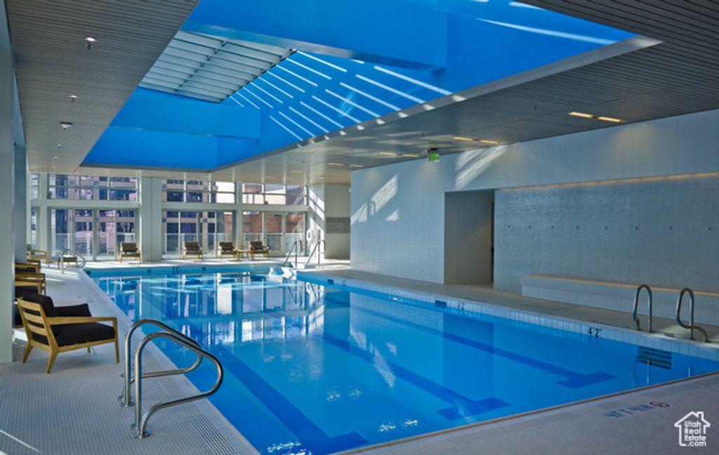 Image 33 of property listing at 35 E 100 S #807, Salt Lake City, UT 84111