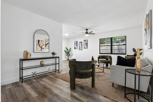 536 BISON CIRCLE, Apopka, FL 32712