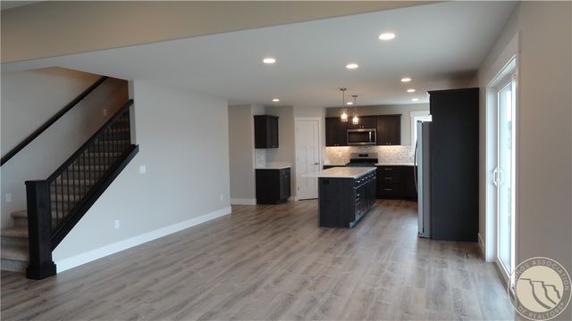 6329 Stream Bank Lane, Billings, MT 59106