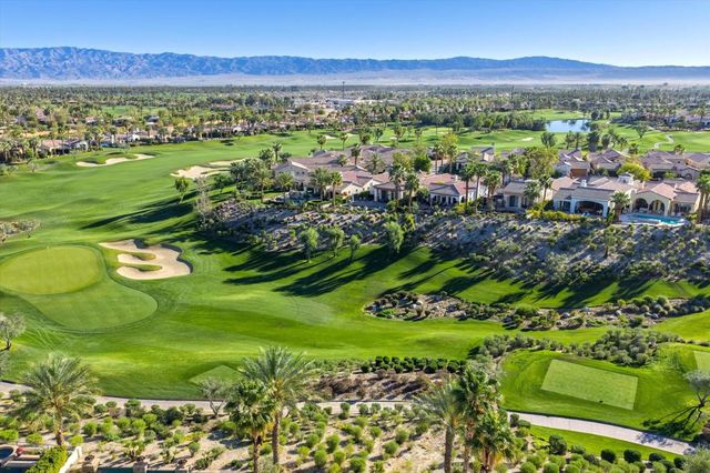 58520 Aracena, La Quinta, CA 92253