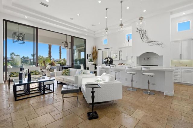 58520 Aracena, La Quinta, CA 92253