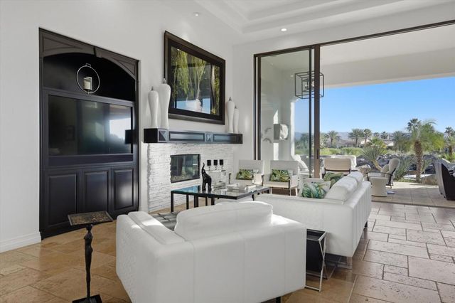 58520 Aracena, La Quinta, CA 92253