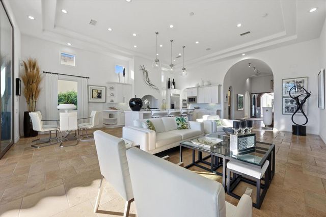 58520 Aracena, La Quinta, CA 92253