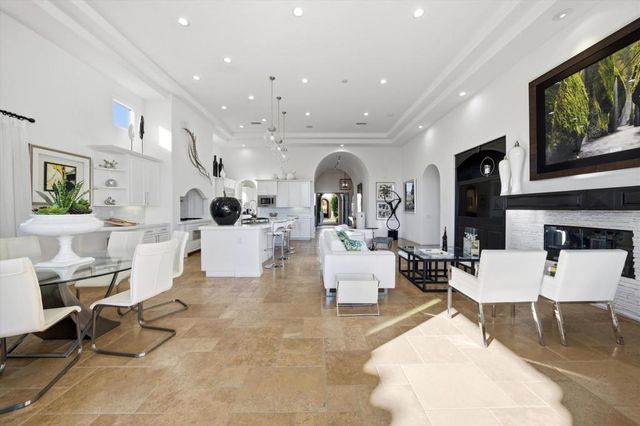 58520 Aracena, La Quinta, CA 92253