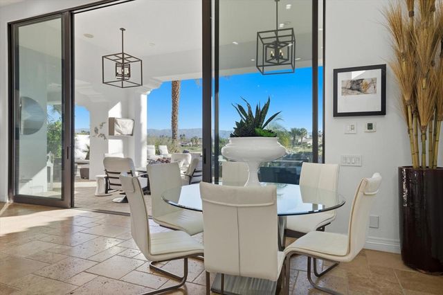 58520 Aracena, La Quinta, CA 92253