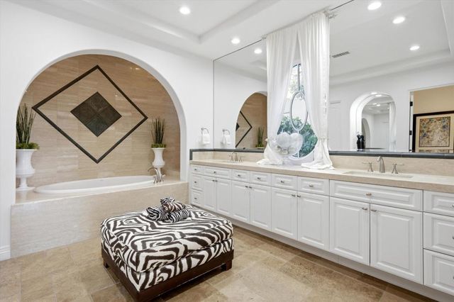 58520 Aracena, La Quinta, CA 92253