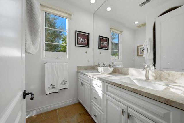 58520 Aracena, La Quinta, CA 92253