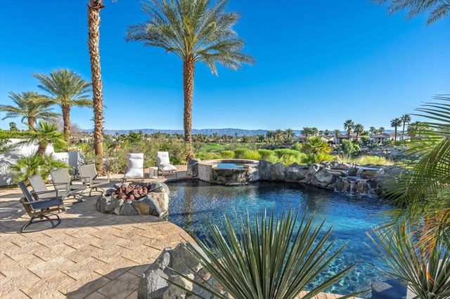 58520 Aracena, La Quinta, CA 92253