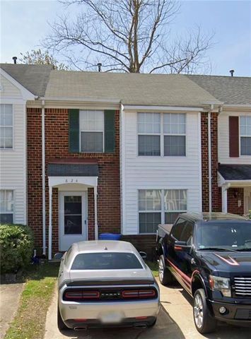 824 Nottaway DR, Chesapeake, VA 23320