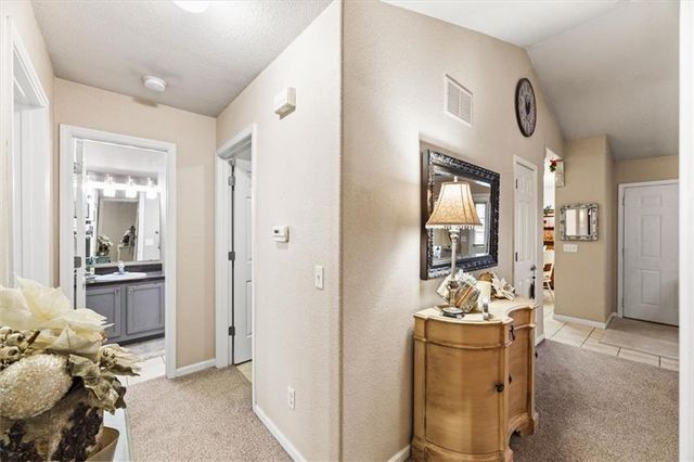 1528 Legend Trail Drive A, Lawrence, KS 66047