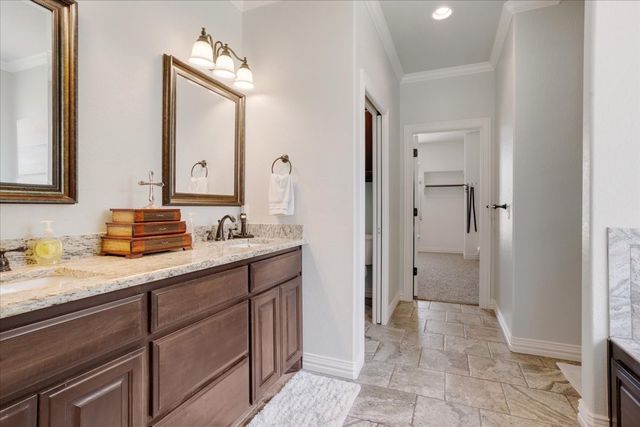 35 S Bob Jones Court, Pottsboro, TX 75076