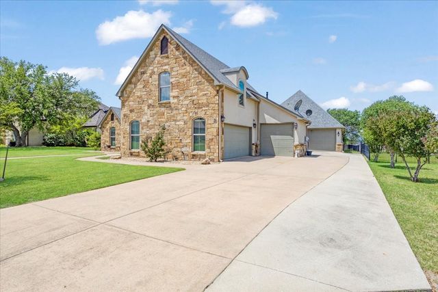 35 S Bob Jones Court, Pottsboro, TX 75076