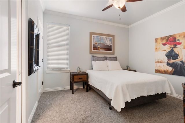 35 S Bob Jones Court, Pottsboro, TX 75076