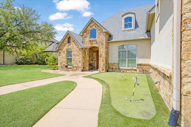 35 S Bob Jones Court, Pottsboro, TX 75076