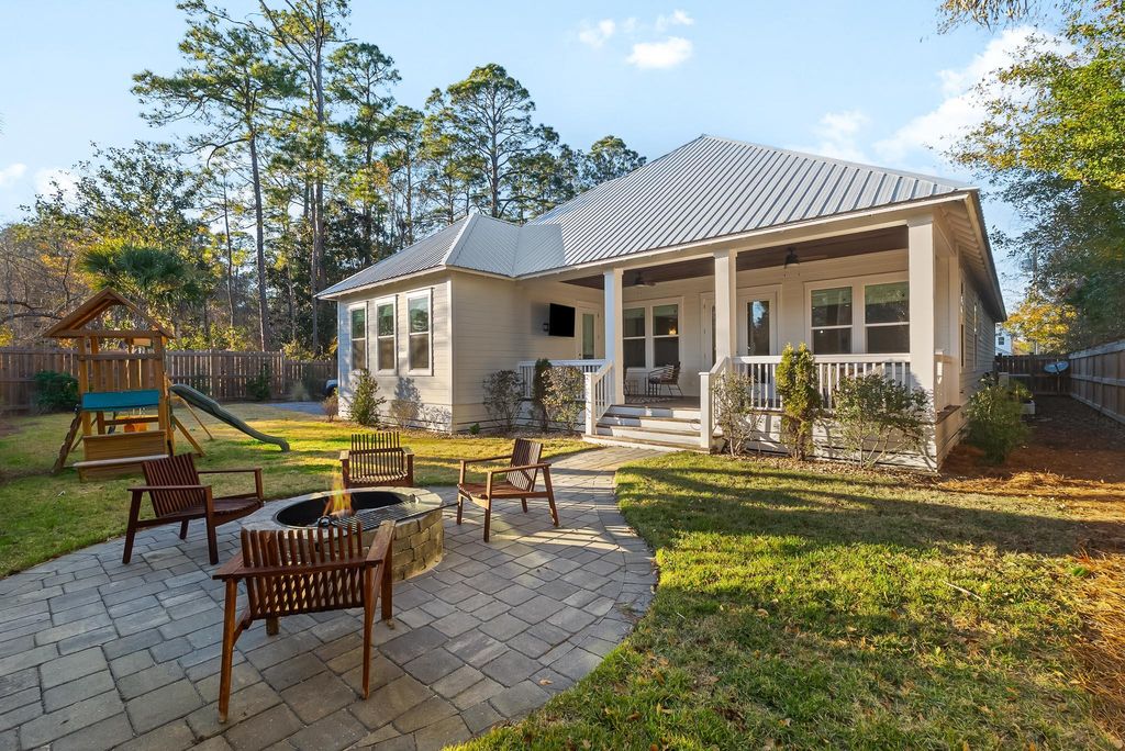 55 Pepper Tree Road, Santa Rosa Beach, FL 32459