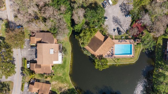 6194 Pine Tree Lane D, Tamarac, FL 33319