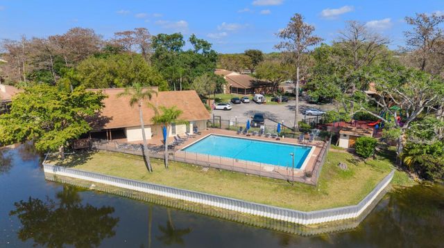 6194 Pine Tree Lane D, Tamarac, FL 33319