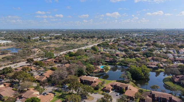 6194 Pine Tree Lane D, Tamarac, FL 33319