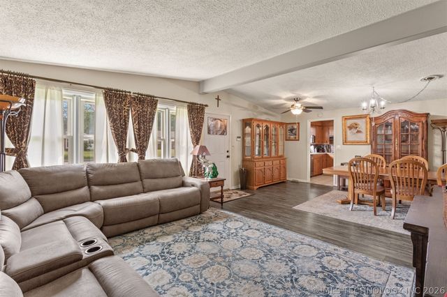 7859 E Newton Street, Tulsa, OK 74115