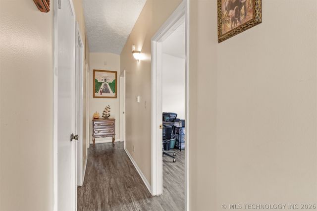 7859 E Newton Street, Tulsa, OK 74115