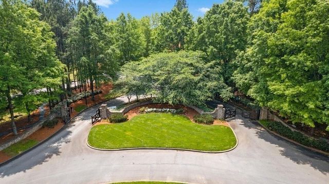 7114 Nightfall Lane, Gainesville, GA 30506