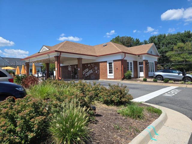 2926 IRVINGTON RD, Falls Church, VA 22042