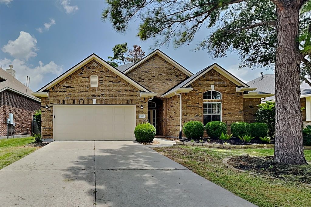 12419 Adams Ridge Lane, Humble, TX 77346