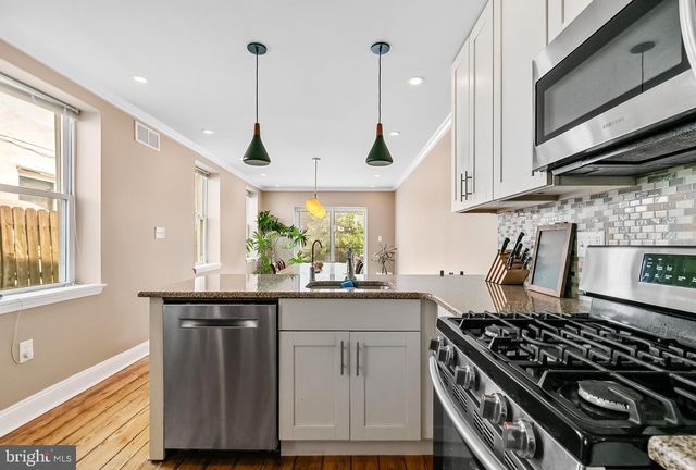 963 N 6TH ST, Philadelphia, PA 19123