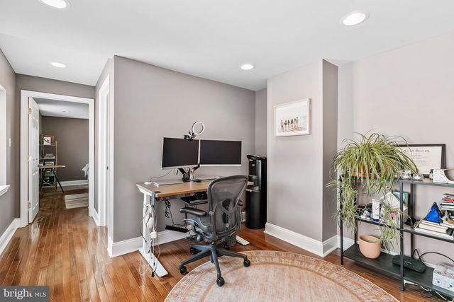963 N 6TH ST, Philadelphia, PA 19123