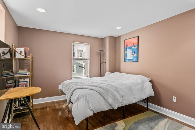 963 N 6TH ST, Philadelphia, PA 19123
