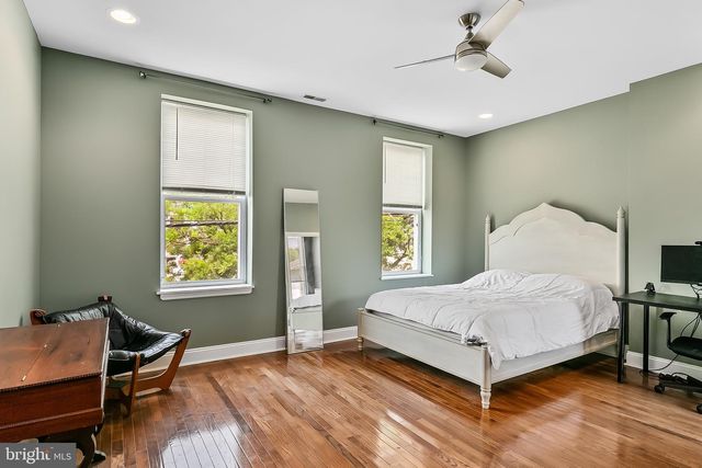 963 N 6TH ST, Philadelphia, PA 19123