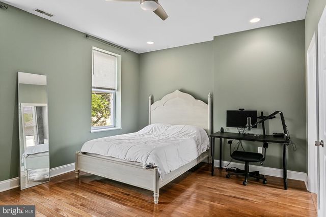 963 N 6TH ST, Philadelphia, PA 19123
