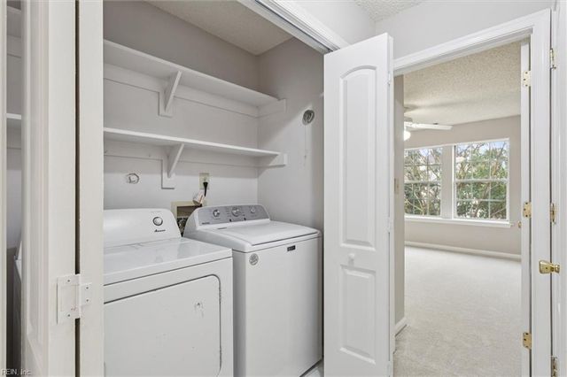 906 Nicklaus DR, Newport News, VA 23602