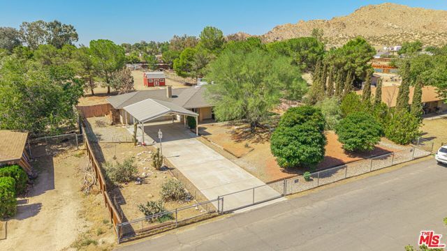 38625 159th Street, Lake Los Angeles, CA 93591