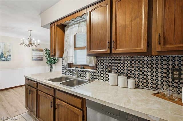 30401 Harrison Street, Willowick, OH 44095