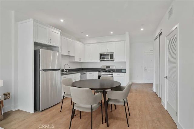 8750 Sepulveda Boulevard 304, North Hills, CA 91343