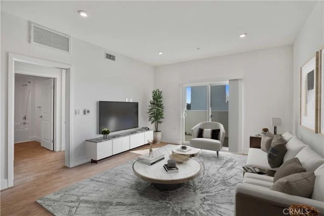 8750 Sepulveda Boulevard 304, North Hills, CA 91343